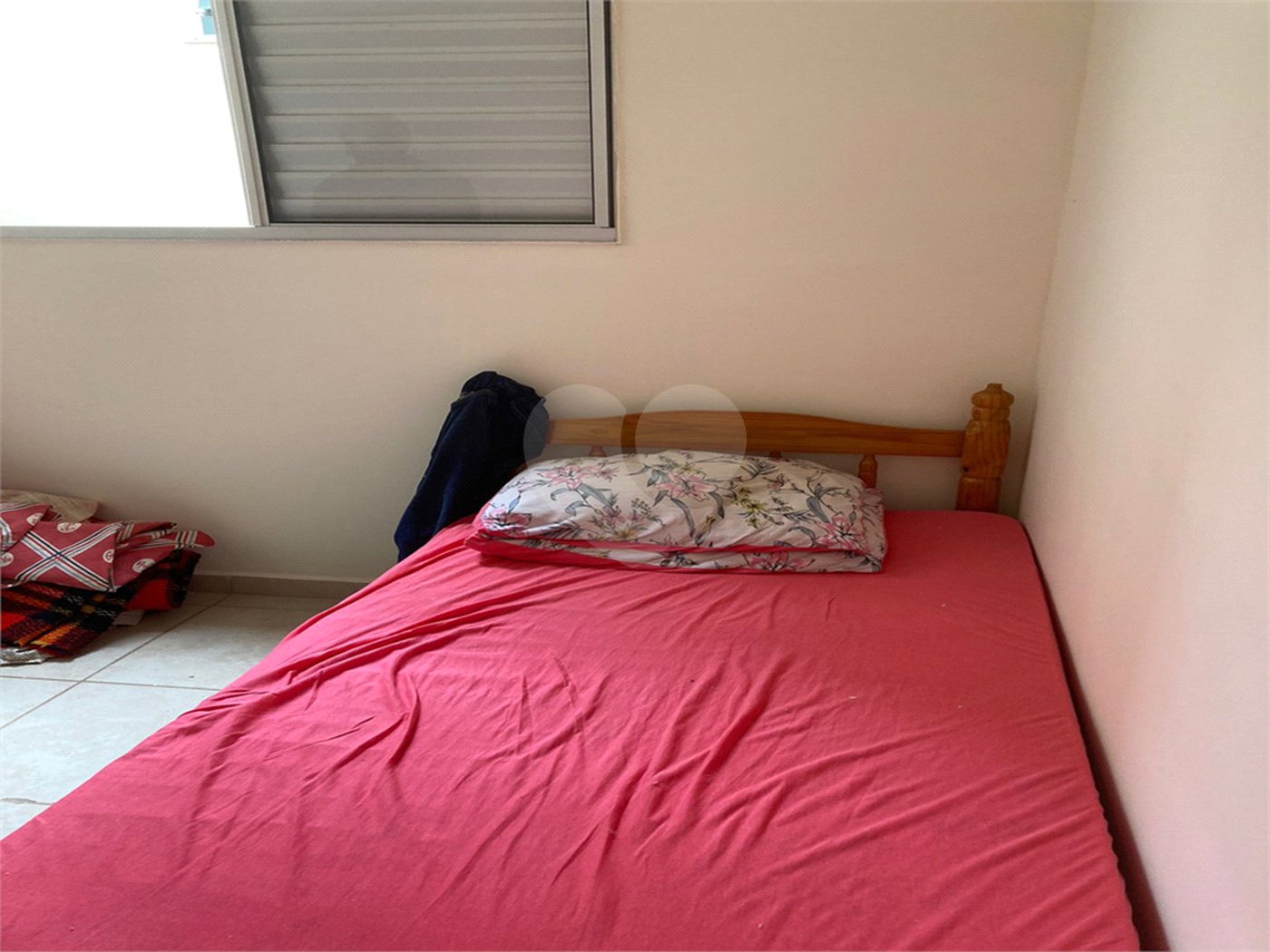 Apartamento à venda com 3 quartos, sendo 1 suíte - no condomínio Carlos Magno, São Carlos - SP