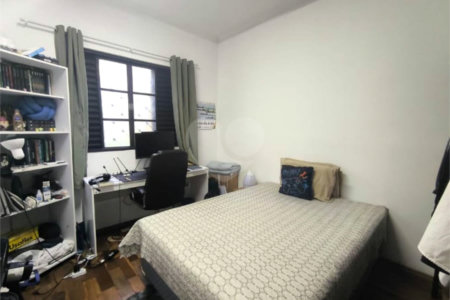 Apartamento à Venda no Edifício Esther Lins – Próximo à USP e UFSCar.