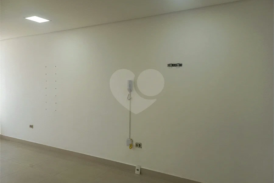 Sala Comercial para locação na Região da Vila Santa Catarina!!!