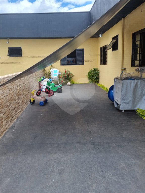 Casa Térrea à venda com 3 quartos, sendo 1 suíte,  no Centro, Ibaté, SP