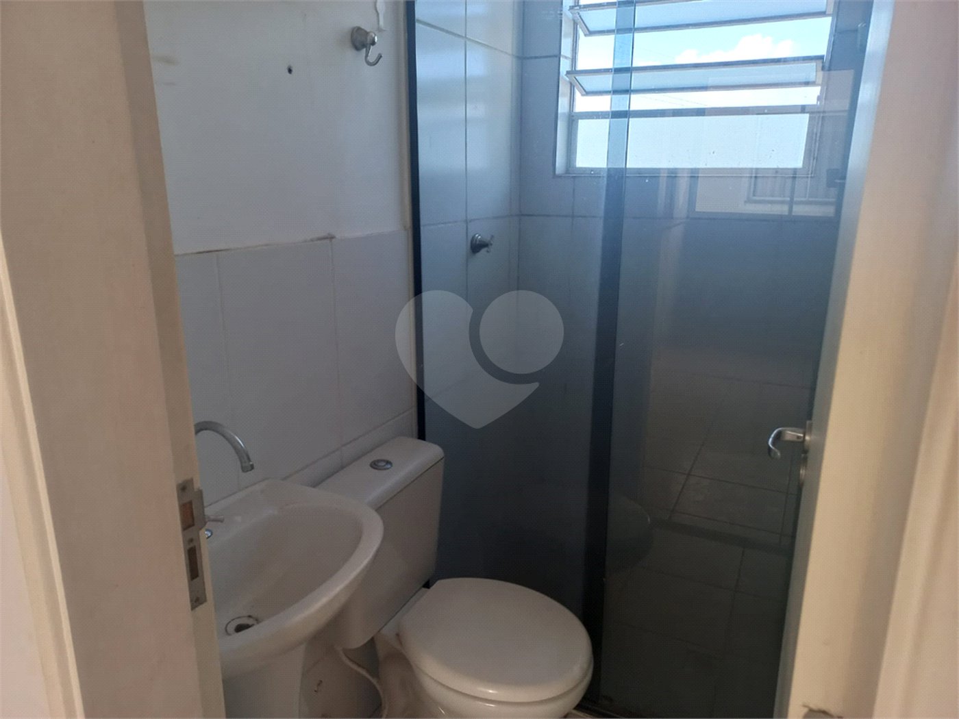 Apartamento no Condomínio Mont Royal