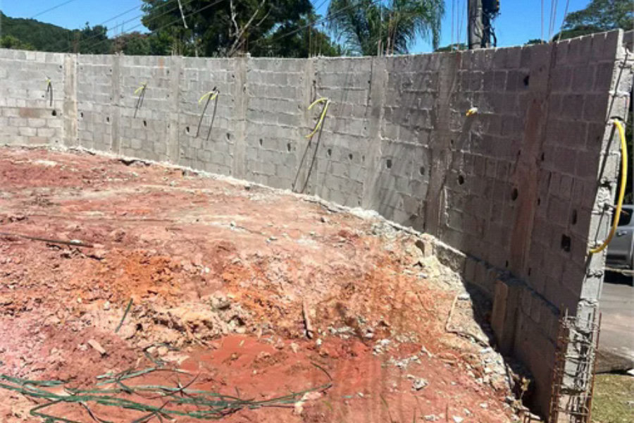 Terreno à venda no condomínio Alpes da Cantareira, Mairiporã - SP