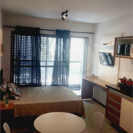 Studio com 27,61 m² a venda na Consolação com sacada