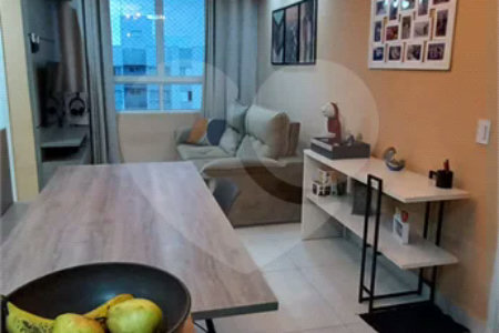 APARTAMENTO A VENDA 2 DORM SENDO 1 SUITE - VAGA DE GARAGEM COBERTA