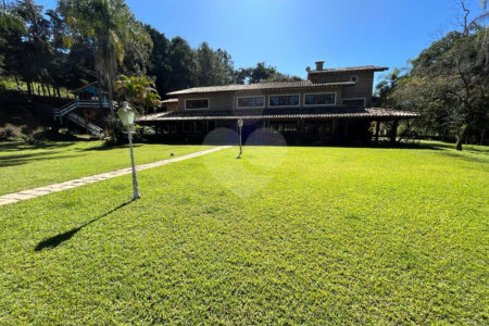 Lindo sítio a venda em Itatiba REF 968157