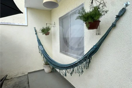 LINDA CASA NO BAIRRO MIRELLA!!!