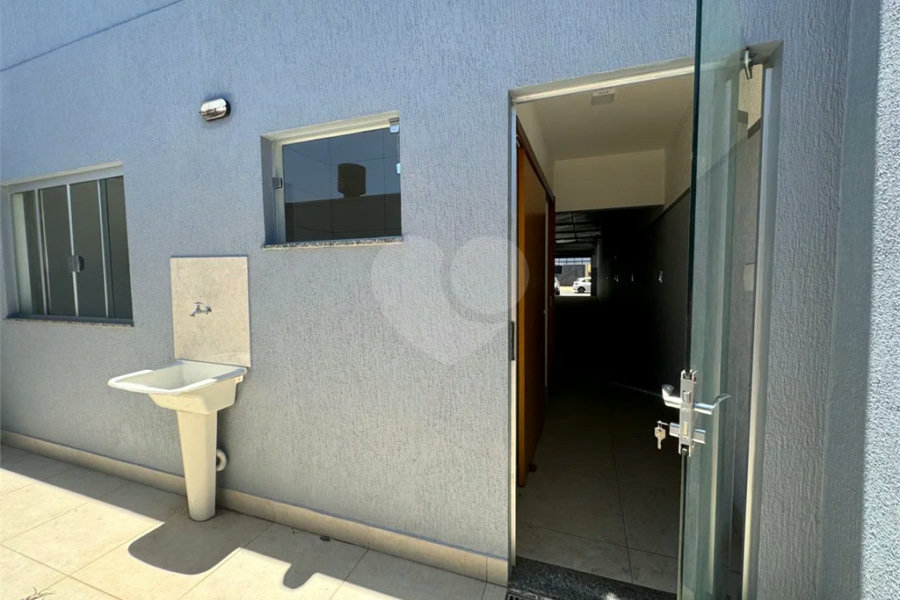 Salão Comercial para locação no Vila Industrial.
