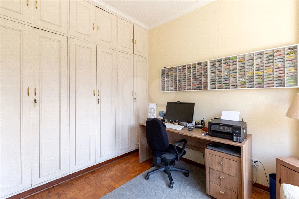 Apartamento a venda no Bela Vista com 3 quartos, 1 suíte, lavabo, 2 vagas, 200 m² de área útil