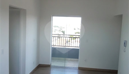 Apartamento à venda com 2 quartos em Vila Costa do Sol, São Carlos, SP