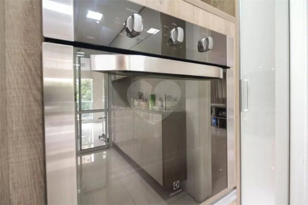 Apartamento na Mooca com 204m² amplo à venda 3 quartos, sendo 3 suítes, e 4 vagas