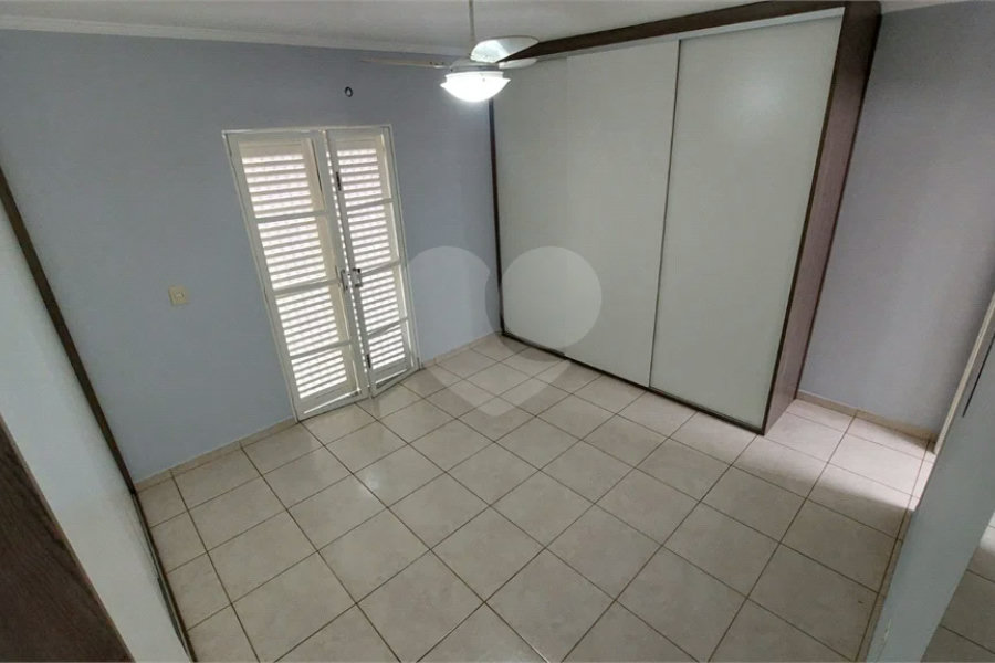 Casa a venda no Bairro Astúrias em Piracicaba - SP.