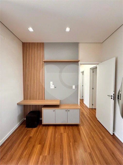 Lindo Apartamento Locação Condomínio Villa do Parque 03 dormitórios 01 suíte