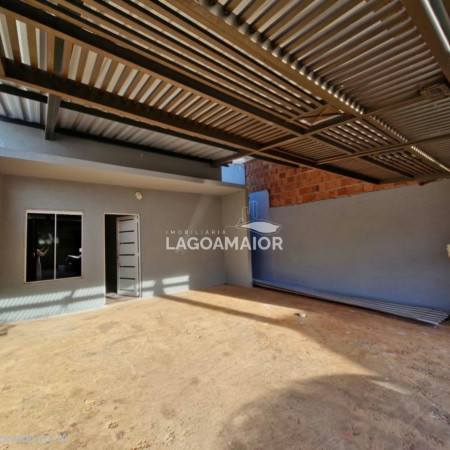 Casa à venda com 2 quartos em Parque Das Mangueiras, Três Lagoas - MS