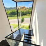 Linda casa em condomínio fechado, unindo conforto, lazer e segurança para você e sua família!