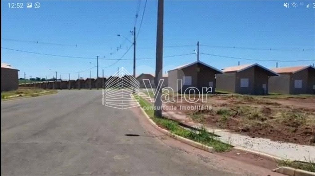 Terreno com 179,17 m² de área total.