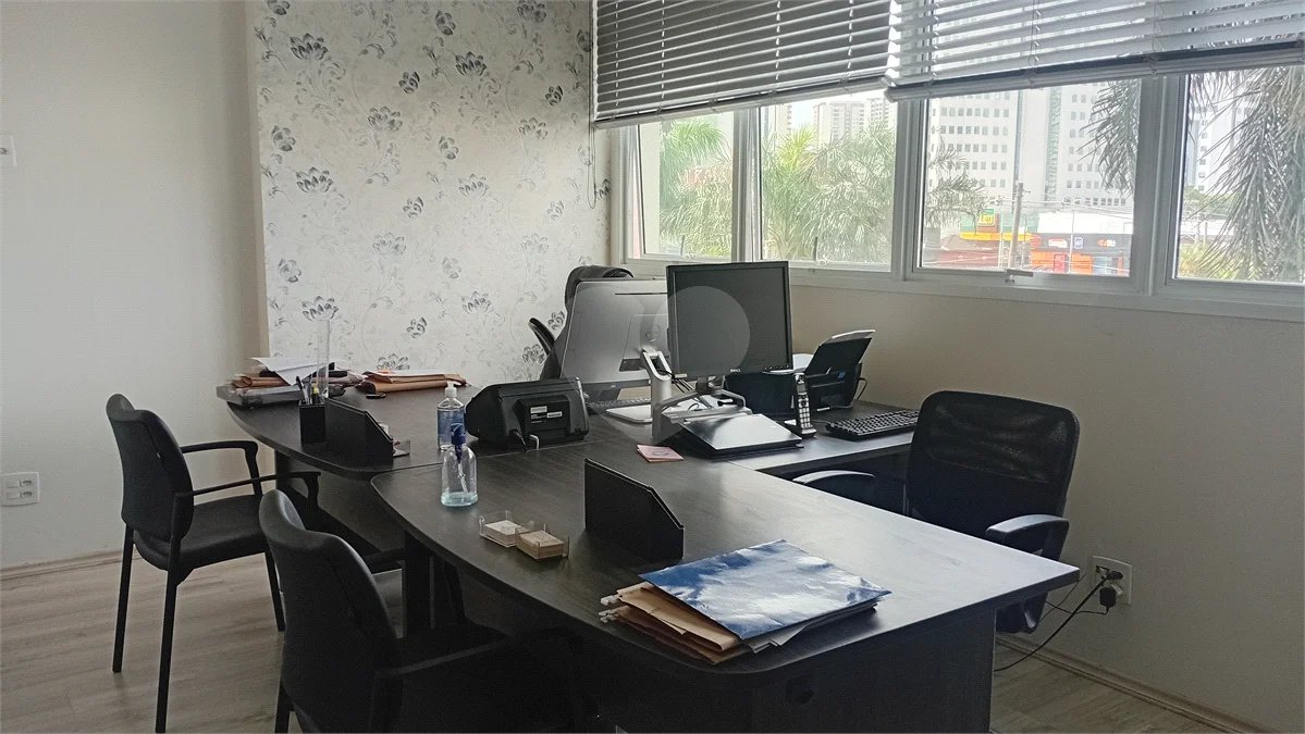 SALA COMERCIAL MOBILIADA PARA LOCAÇÃO NO DOMO BUSINESS | 39 m² | CENTRO – SÃO BERNARDO DO CAMPO/SP