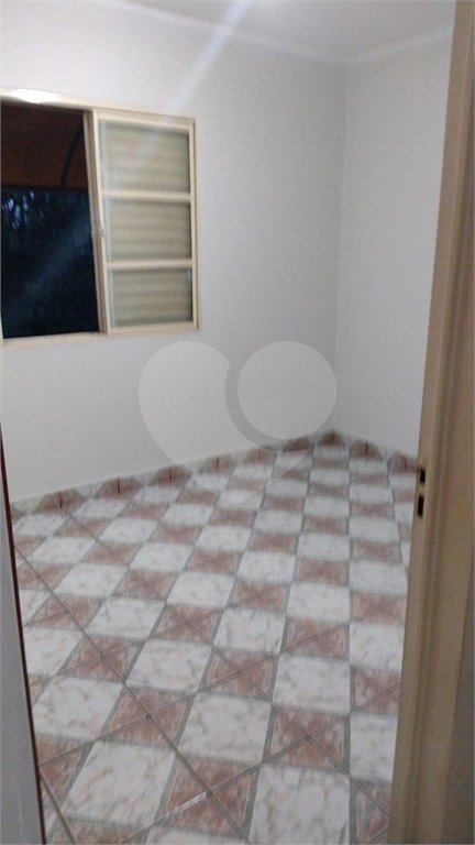 Apartamento com 2 dormitórios.
