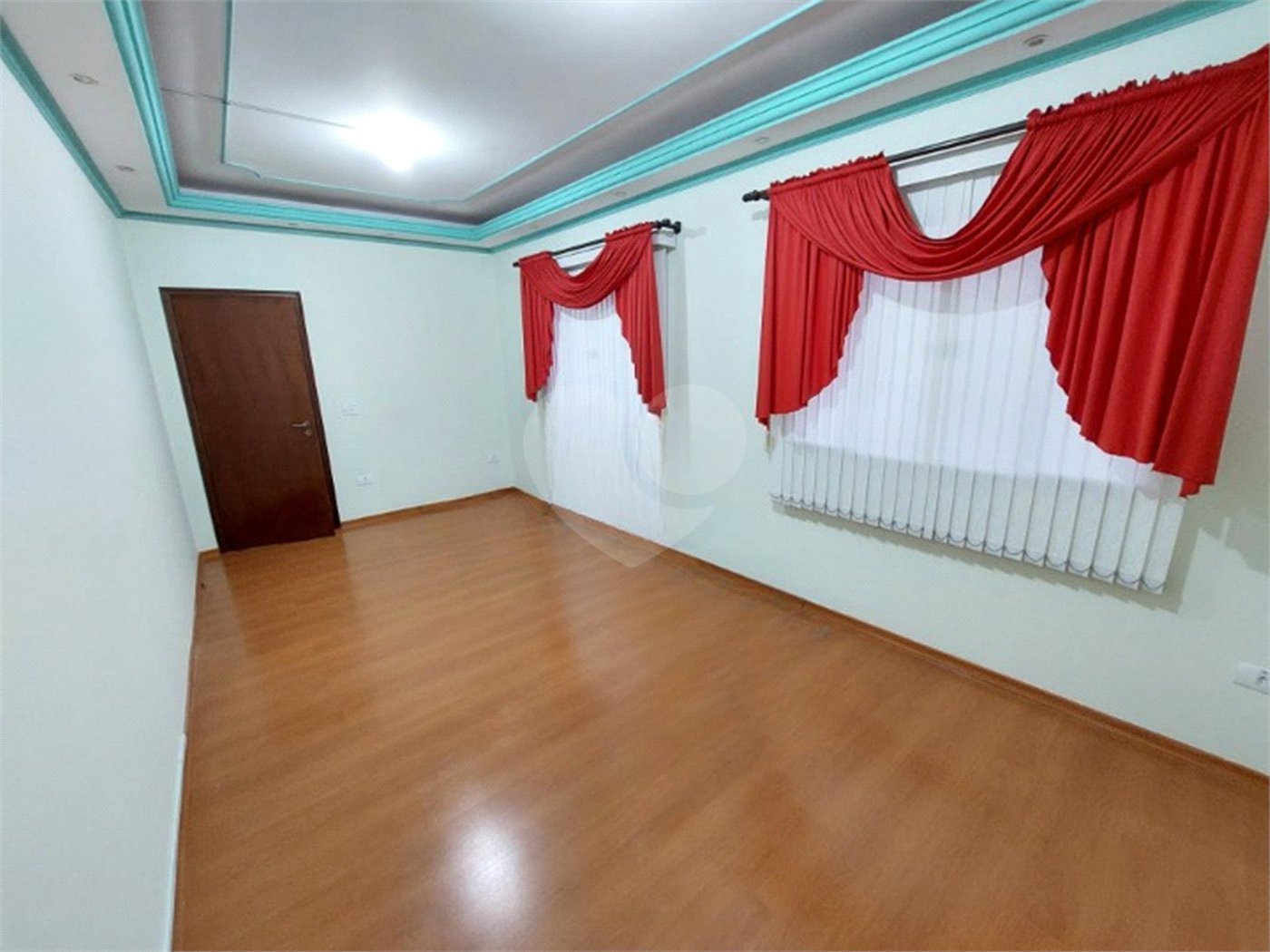 Casa para venda ou locação no Jardim Ipanema