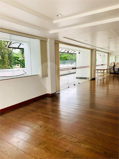 Apartamento de 120 m² com 3 dormitórios e lazer completo em Santana