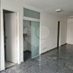 Sala comercial com 38m², 1 vaga de garagem, à venda na Vila Mariana