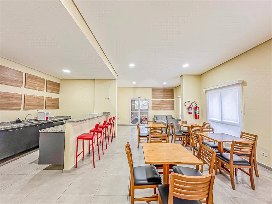**Apartamento na Saúde 61m² | 2 dormitórios | 1 suíte | 2 vagas | depósito privativo**