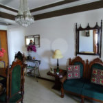 Vende-se apartamento de dois dormitórios no Edifício Marseille, no Centro de Piracicaba;