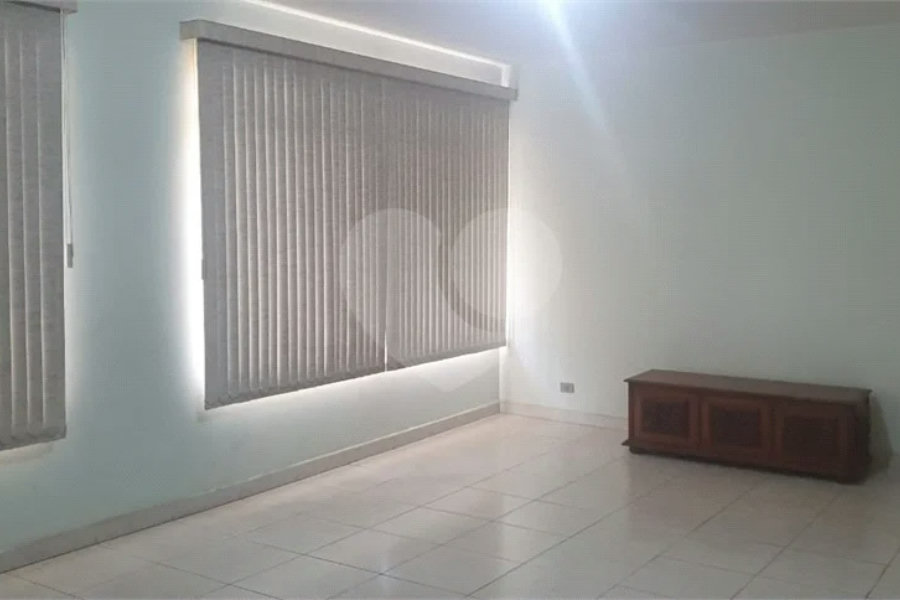 Casa Residencial ou Comercial para alugar em Piracicaba - SP.