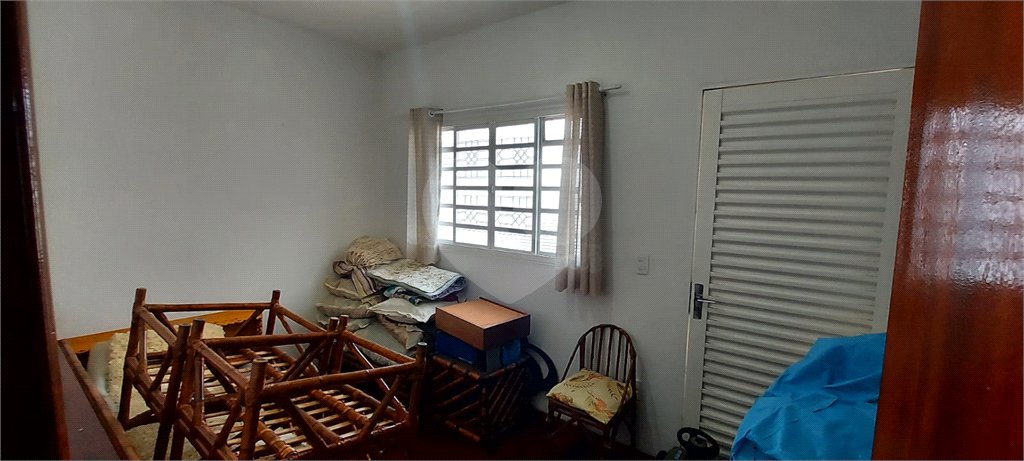 Casa à venda com 5 quartos, sendo 1 suíte, em Jardim Santa Paula, São Carlos, SP