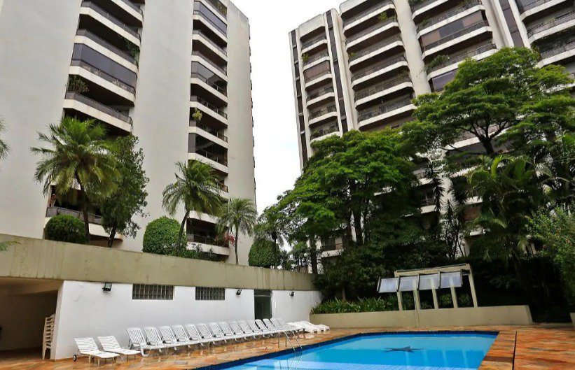 Cobertura à venda com 4 quartos, sendo 1 suíte, em Paraisópolis, São Paulo - SP