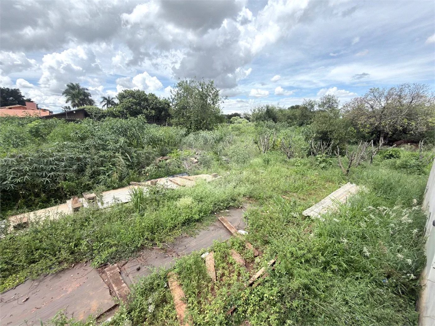Terreno à venda – Bairro Santa Rita
