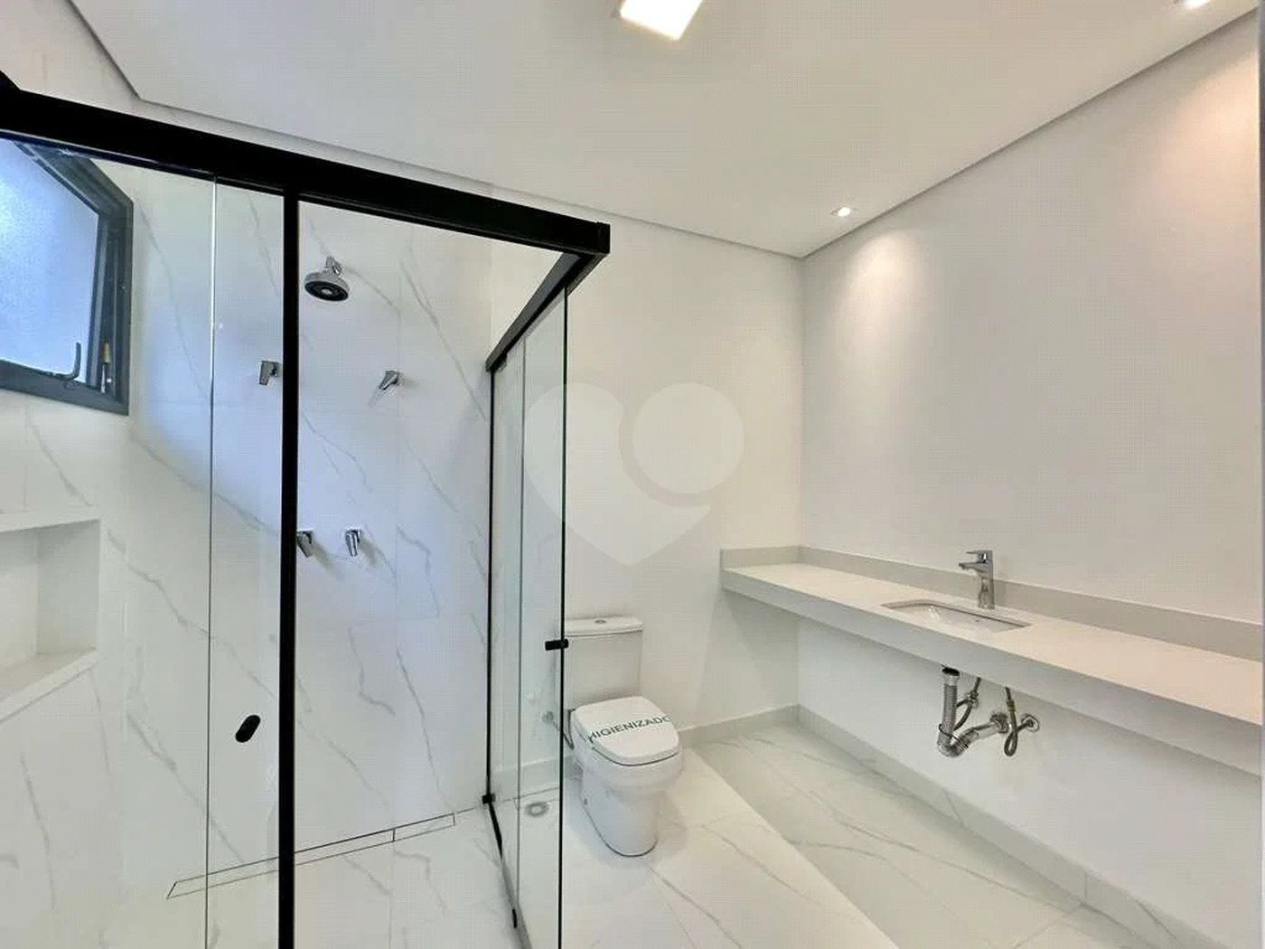 Casa em Cond. Vintage - Zero Km, 3 suítes, piscina, gourmet!