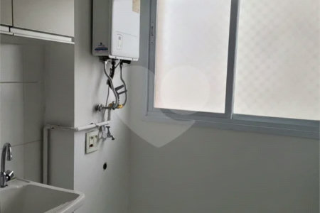 Apartamento à venda no Bom Retiro com 2 dormitórios