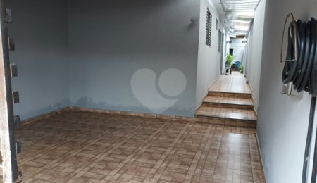 Casa Térrea à venda com 3 quartos no Centro, Ibaté, SP