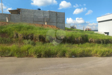 Terreno de Esquina em Loteamento Novo - Oportunidade de Valorização!