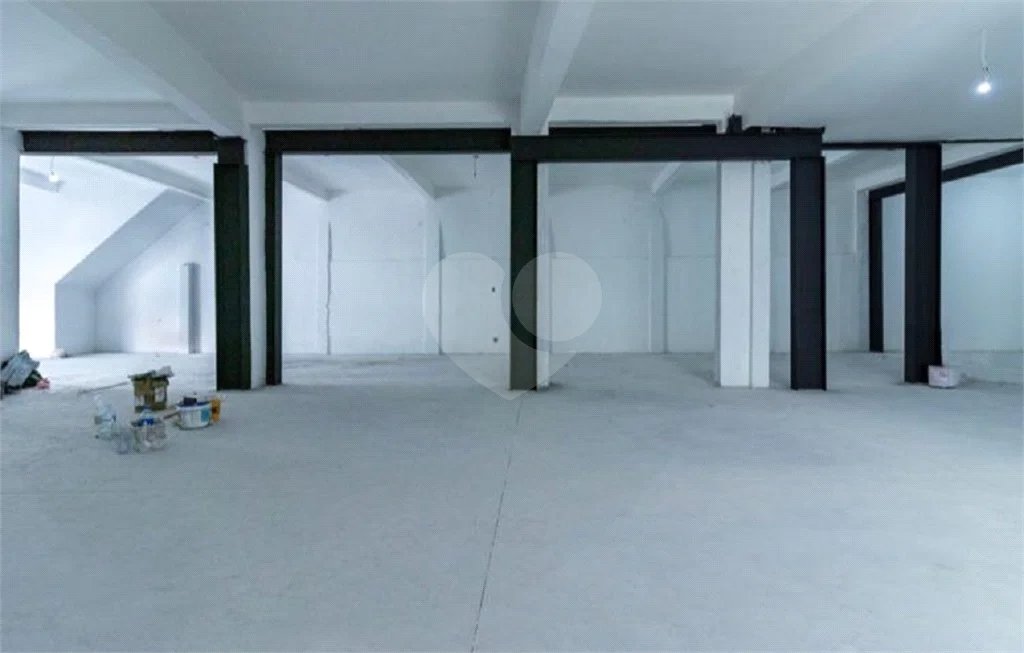 Salão Comercial Todo Reformado com 420m² Jaçanã!!!