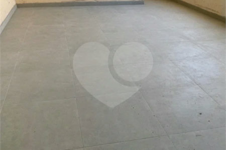 Galpão Comercial Novo para Locação – 350 m²