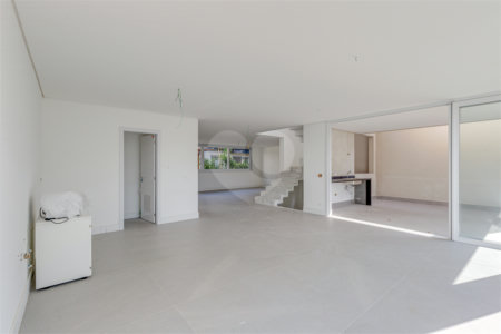 Casa à venda com 4 suítes no condomínio Vila Arese, São Paulo - SP