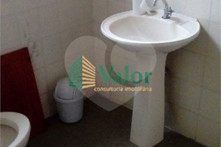 Casa com 3 dormitórios na Vila Prado