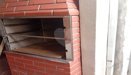 Casa Térrea à venda com 3 quartos, sendo 2 suítes,  em Jardim Real, São Carlos, SP