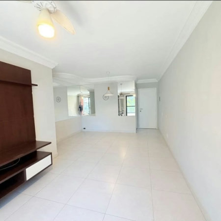 Apartamento de 3 dormitórios com suíte e 2 vagas na Vila São Francisco