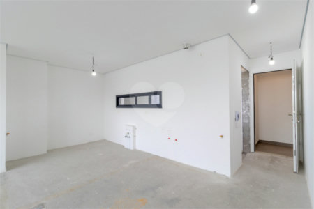 Apartamento à venda com 3 suítes em Campo Belo, São Paulo, SP