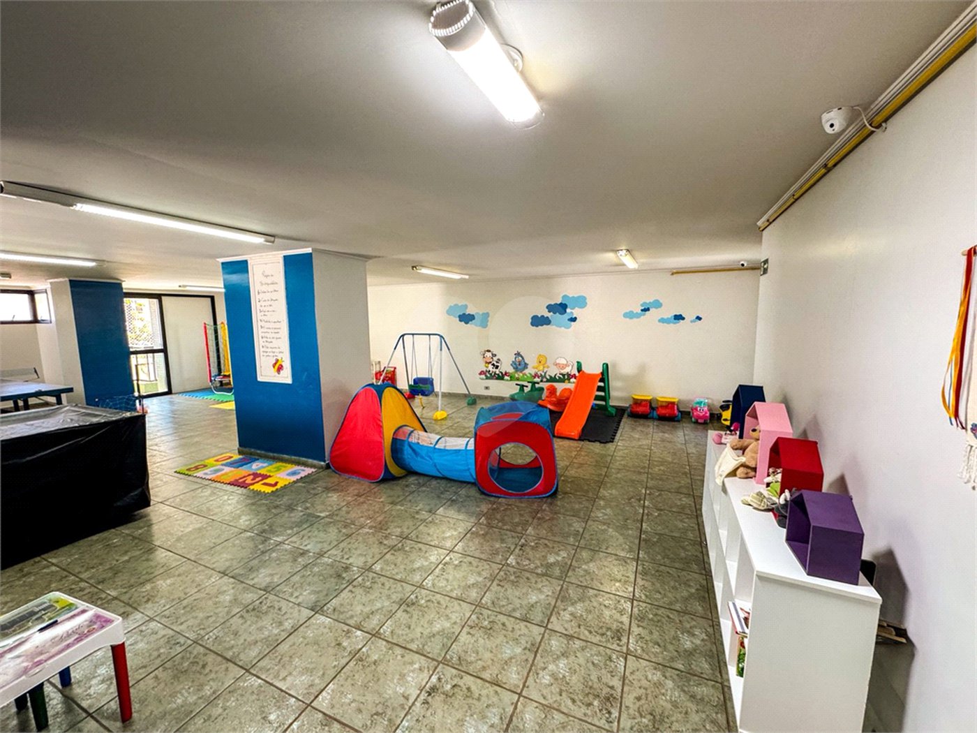 Apartamento à Venda no Centro de São Carlos - com 3 Suítes.