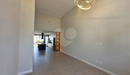 Casa à venda com 3 suítes no condomínio Residencial Villeneuve, São Carlos - SP
