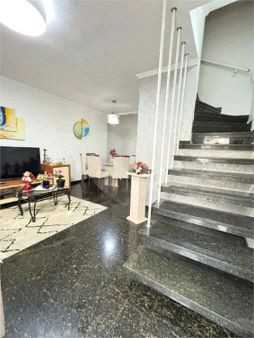 SOBRADO À VENDA NA VILA MARIA | 3 DORMITÓRIOS | SUÍTE COM CLOSET | 2 VAGAS