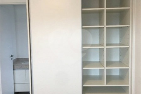 Excelente apartamento à venda e locação no Brás