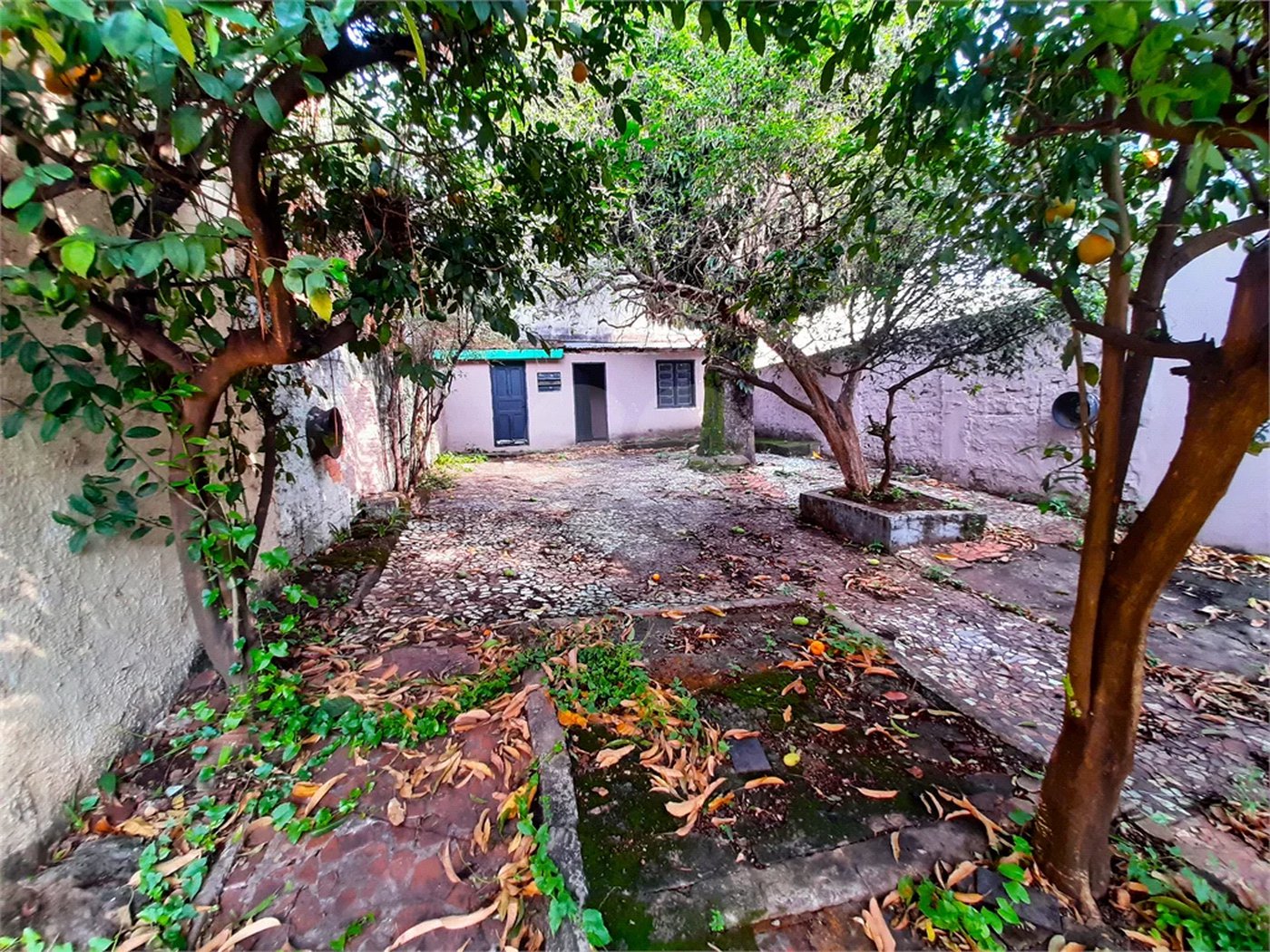 CASA COMERCIAL PARA LOCAÇÃO, BAIRRO CENTRO, PIRACICABA/SP.