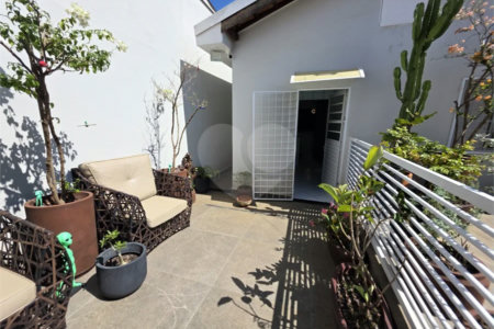 Casa térrea 3 dormitórios com piscina e área Gourmet à venda São Carlos