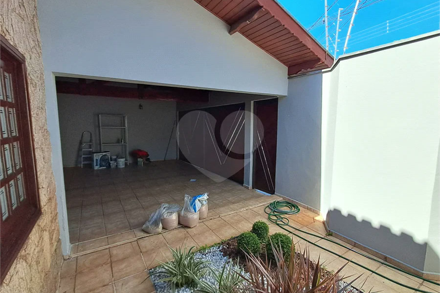 Casa à venda no bairro Castelinho, Piracicaba/SP.