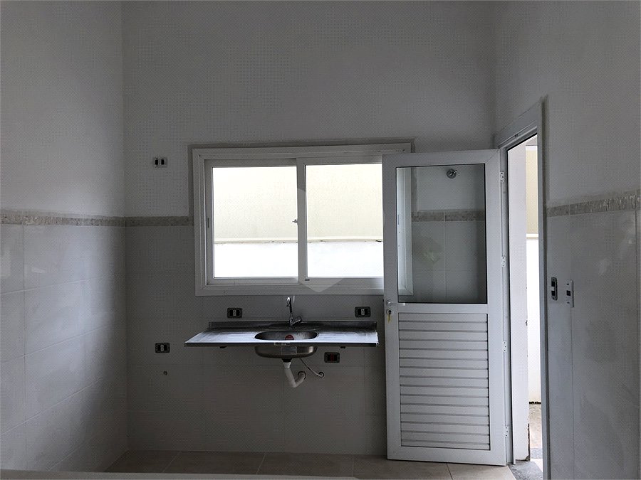 Casa 3 dormitórios - Condomínio MARF - Bom Jesus dos Perdões