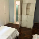 Casa à venda com 3 quartos, sendo 1 suíte, em Interlagos, São Paulo, SP